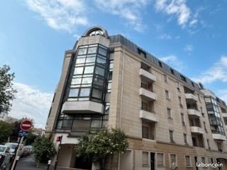 Appartement 1 pièce 17 m² · au Kremlin-Bicêtre · 17 m² · 140 000 €