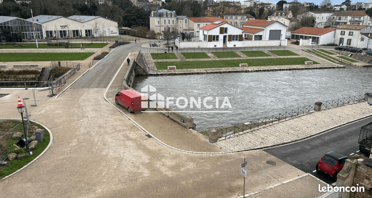 Appartement 3 pièces 83 m² · à Niort · 83 m² · 994 €/mois