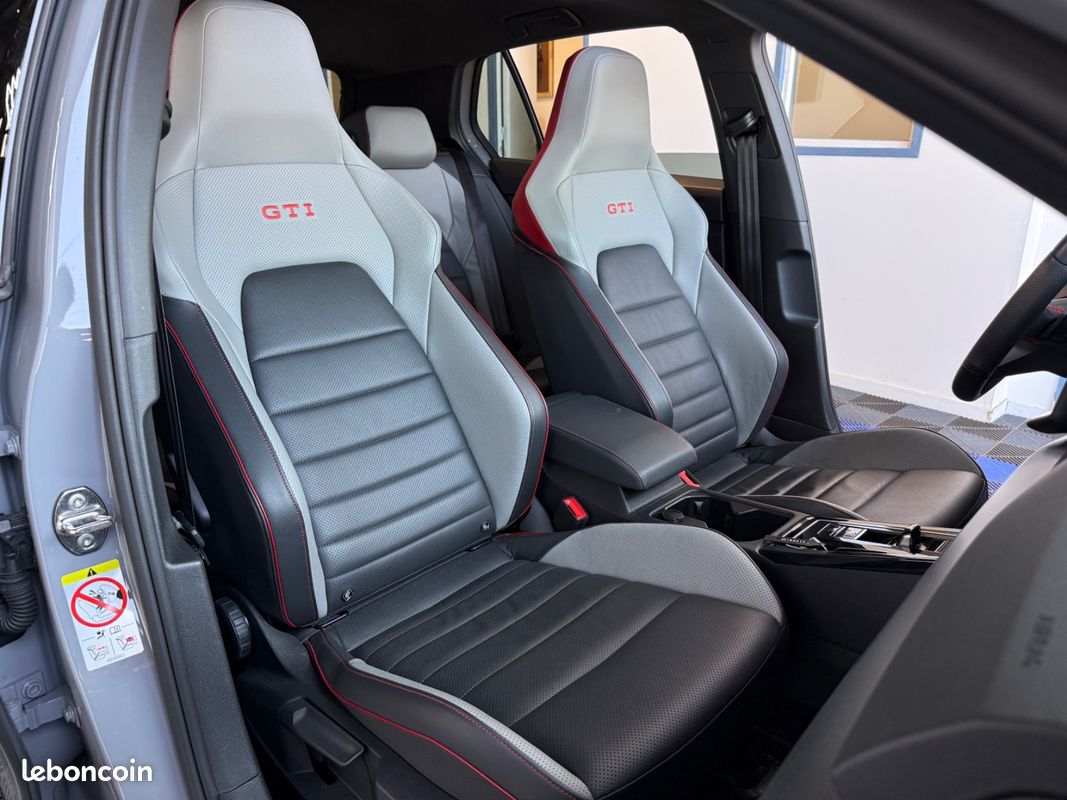 Volkswagen golf viii gti cs 2.0 tfsi clubsport (image 8)