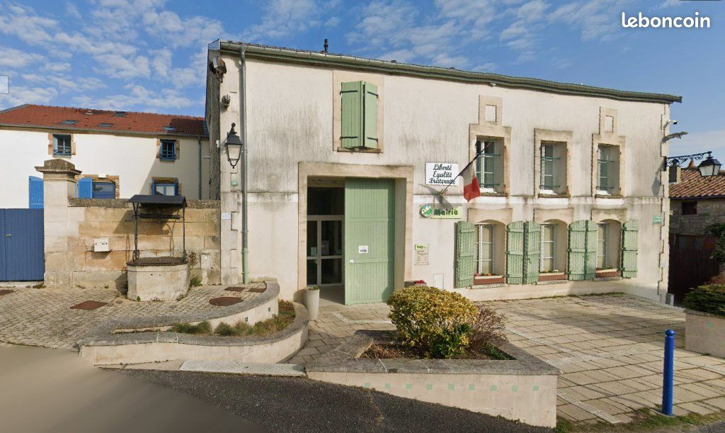 Appartement 5 pièces 106 m² · à Combles-en-Barrois · 106 m² · 750 €/mois