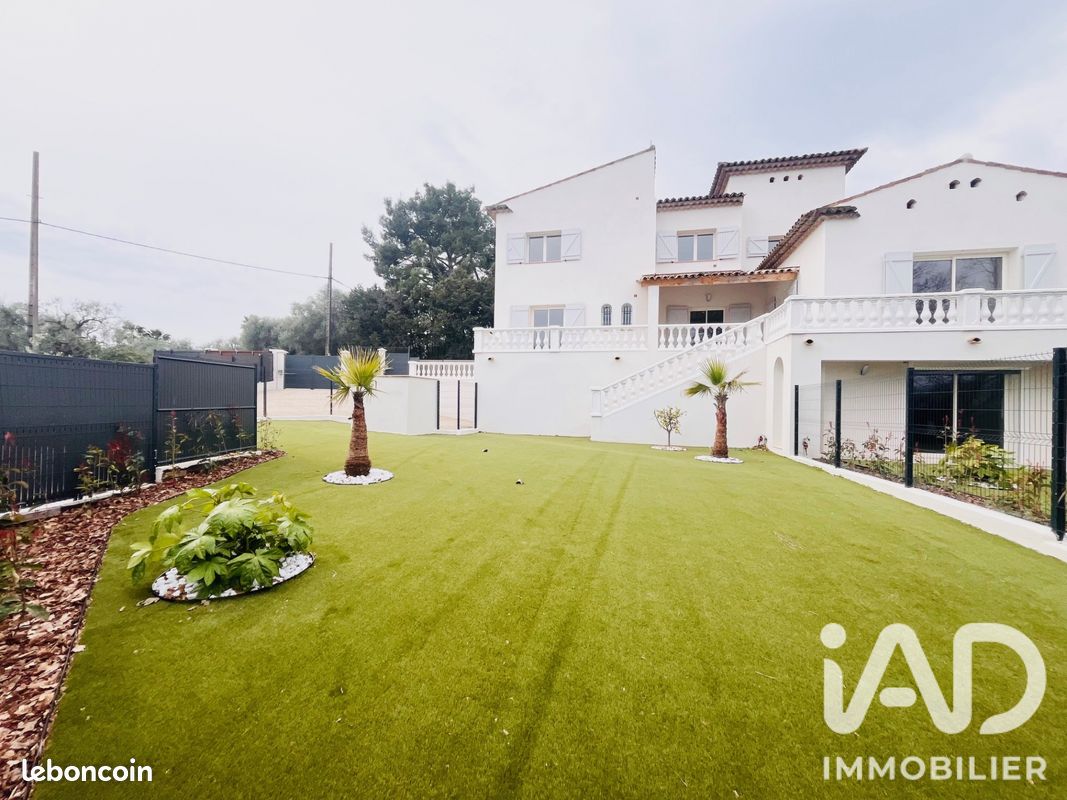 Maison 6 pièces 170 m² · à La Roquette-sur-Siagne · 170 m² · 674 000 €