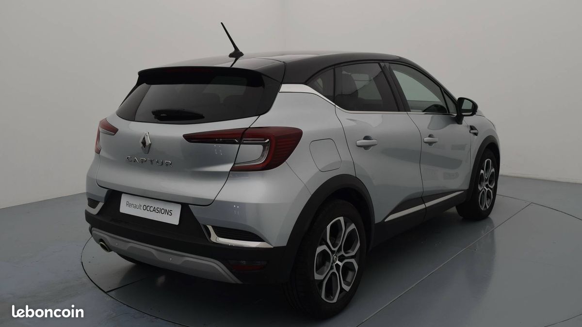 Renault captur tce 100 gpl 21 intens (image 2)