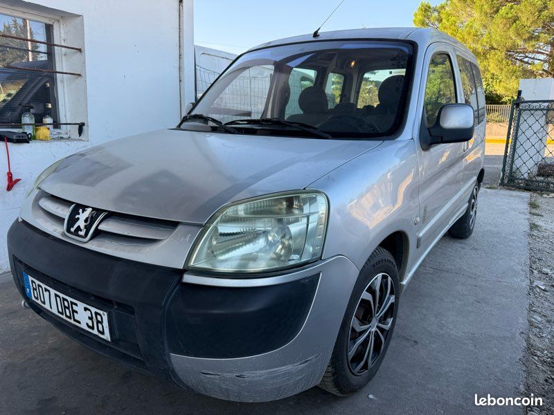 Peugeot Partner 1.6 HDI 90CV PREMIÈRE MAIN (image 3)