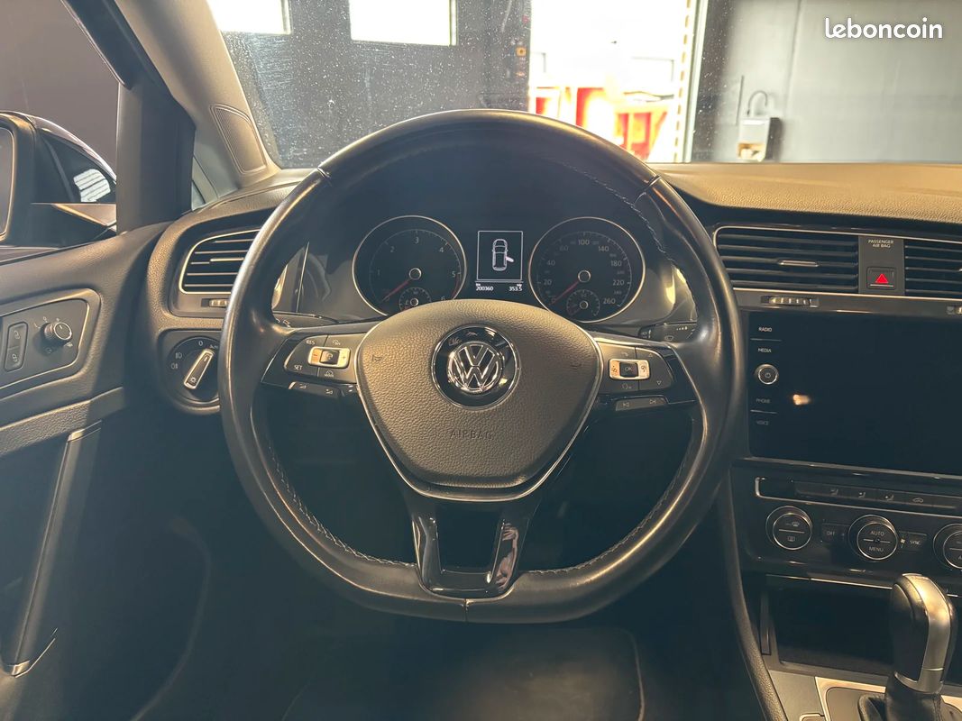VOLKSWAGEN Golf VII 2.0 TDI 150 FAP DSG7 Confortline Business 8.0 CV (image 12)