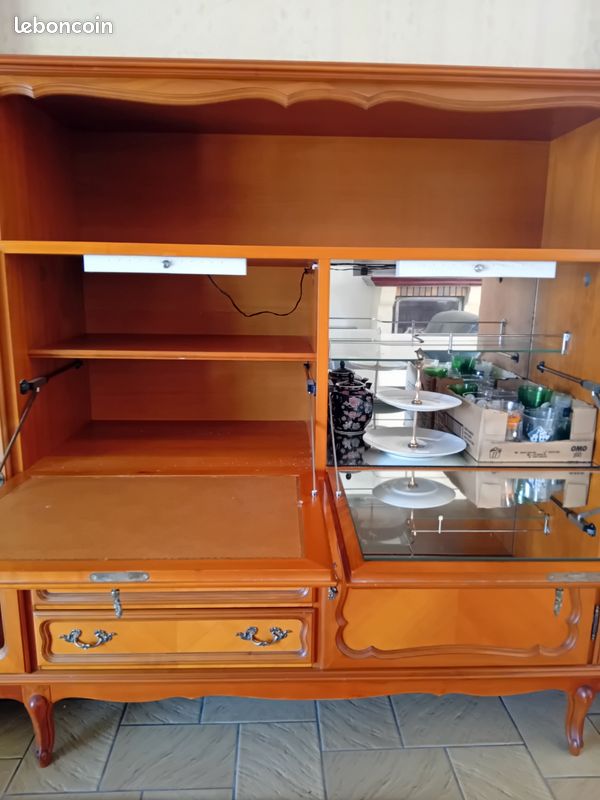 Meuble de salon ou salle à manger Régence (image 2)