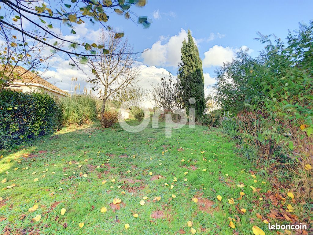 Maison 5 pièces 237 m² - Lanteuil 19190 (image principale 12)