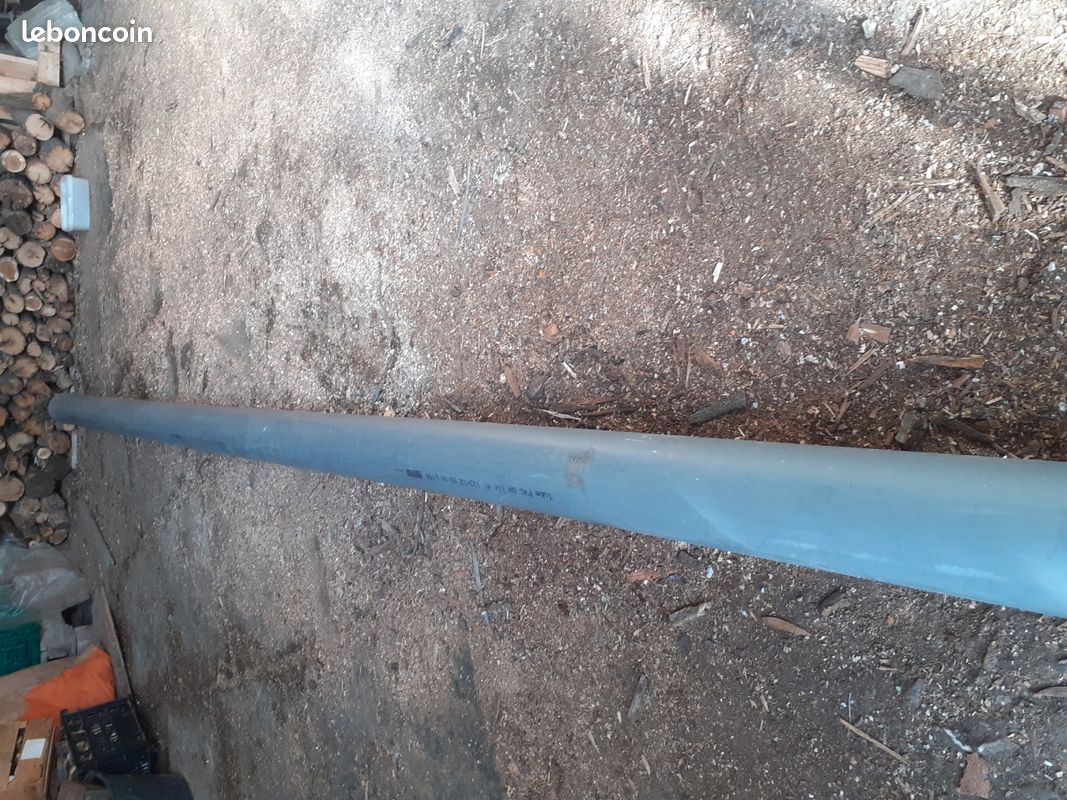 2 tuyaux PVC (image 2)