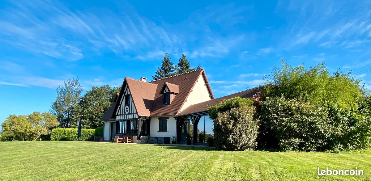 Maison 4 pièces 164 m² · à Harcourt · 164 m² · 348 000 €