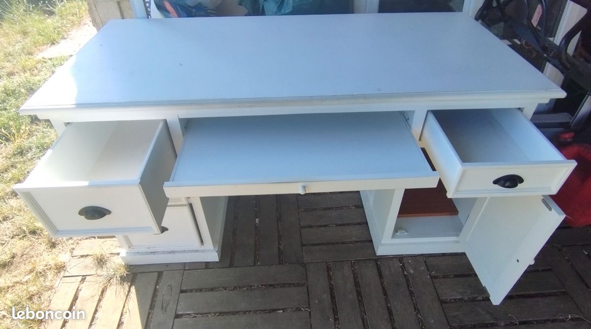 Bureau massif (image 3)