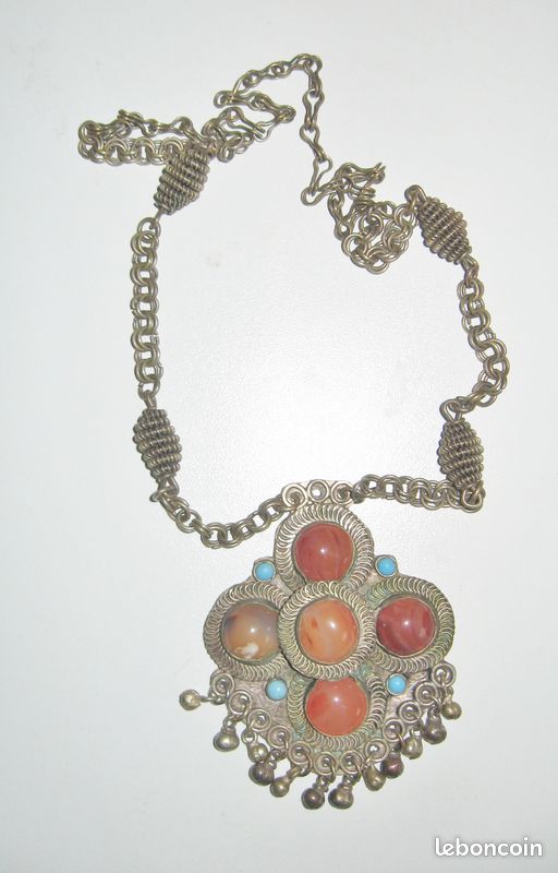 Ancien Collier Ethnique Avec Pendentif En Argent Et Cornaline - Style Bohème, Occasion