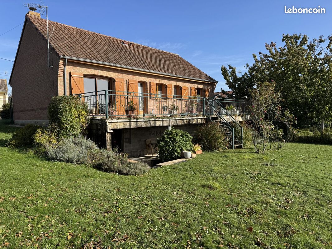 Maison 5 pièces 90 m² · à Croisilles · 90 m² · 225 000 €