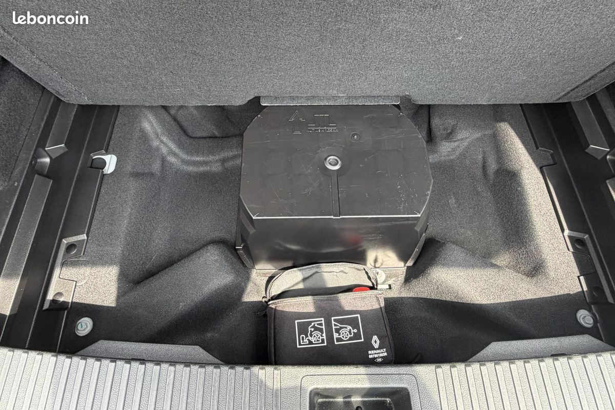 Renault austral e-tech hybride 200 iconic bva ? Full hybrid (image 33)