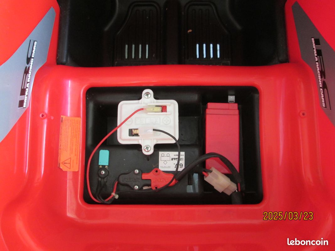 Voiture électrique enfant (image 5)