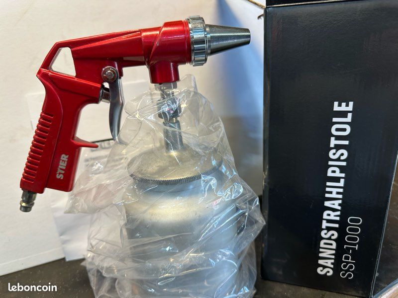 Pistolet de sablage avec réservoir Sitier SSP-1000 (image 2)