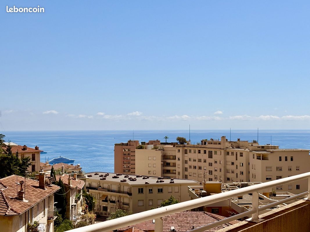Appartement 2 pièces 47 m² · à Beausoleil · 47 m² · 445 000 €