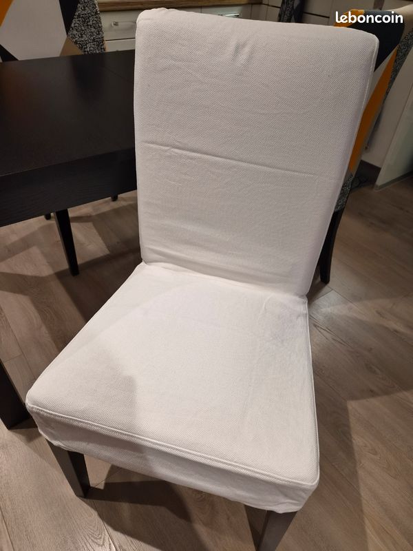 Table et 4 chaises (image 3)