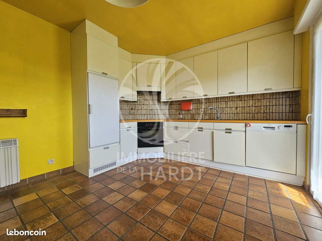 Maison 6 pièces 150 m² · à Helfrantzkirch · 150 m² · 390 000 €