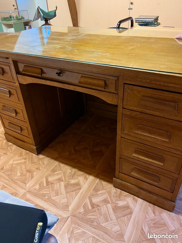 Bureau américain chêne clair (image 1)