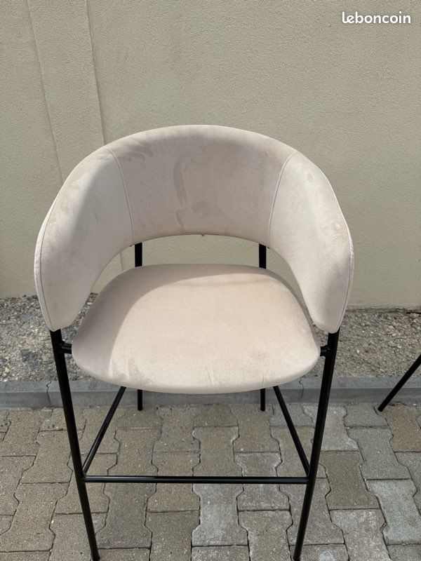 Chaise haute bar en velours (image 2)