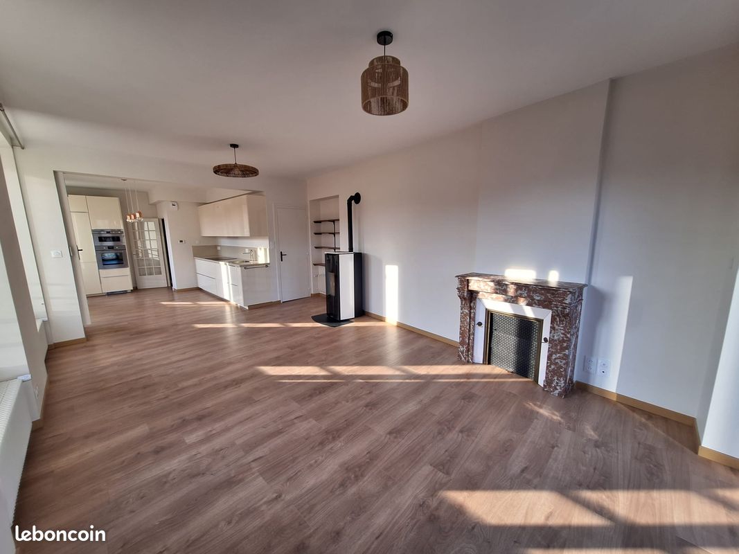 Appartement 4 pièces 103 m² · à Ambert · 103 m² · 800 €