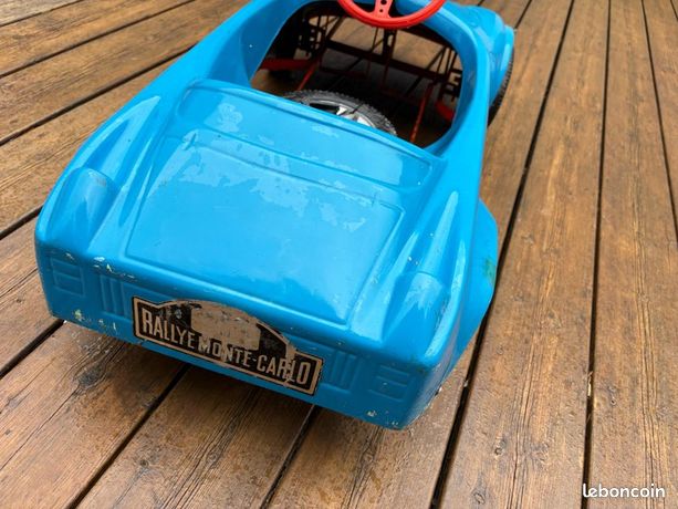 Mercedes Benz 190 SL Voiture à pédales vintage pour enfants sur