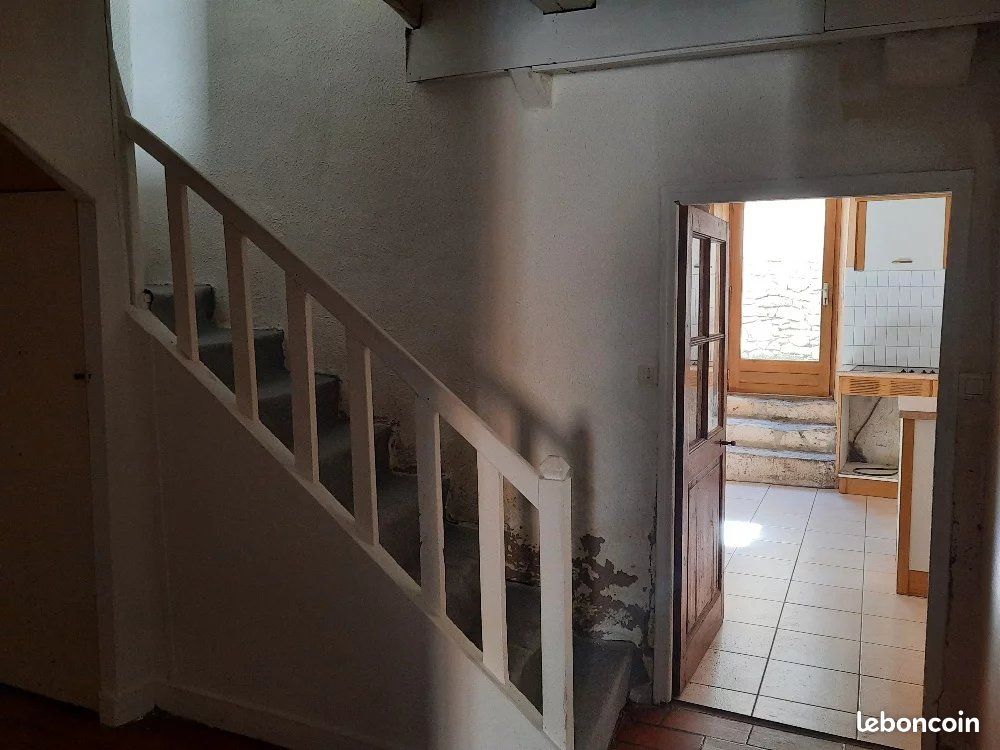 Maison de ville 6 pièces 136 m² - La Rochefoucauld-en-Angoumois 16110 (image principale 12)