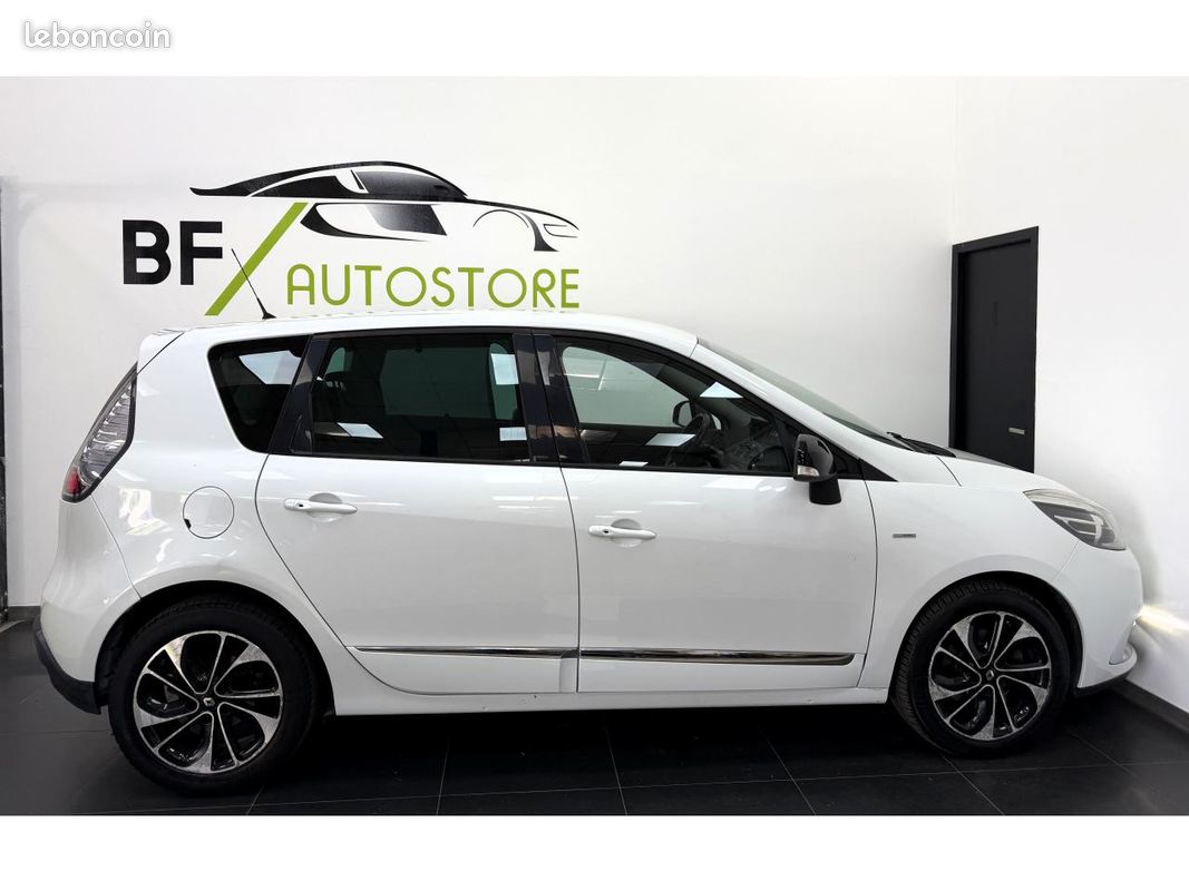 RENAULT SCENIC 1.6 Energy dCi - 130 Euro 6 III MONOSPACE Bose (image 4)