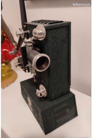 Projecteur De Cinéma Ancien Lapierre L60 - 8 Mm - Collection - Occasion