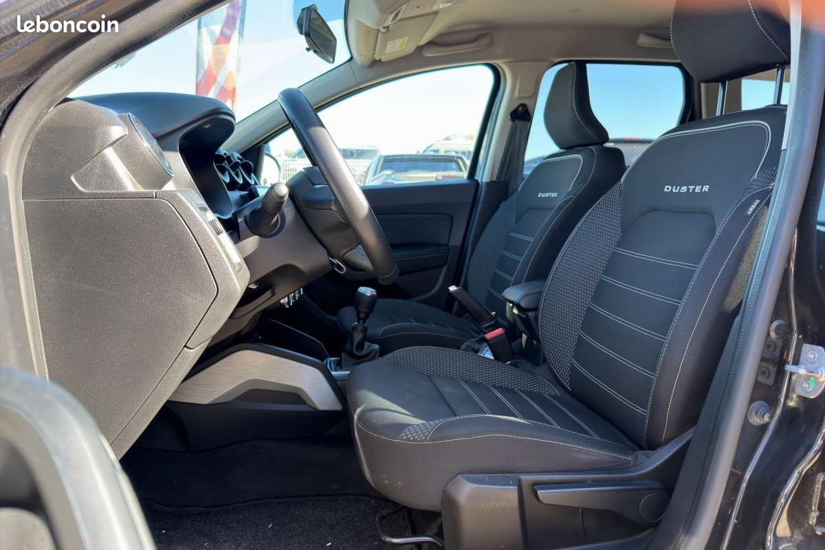 Dacia Duster 1.5 DCI 115 4X4 PRESTIGE (image 6)