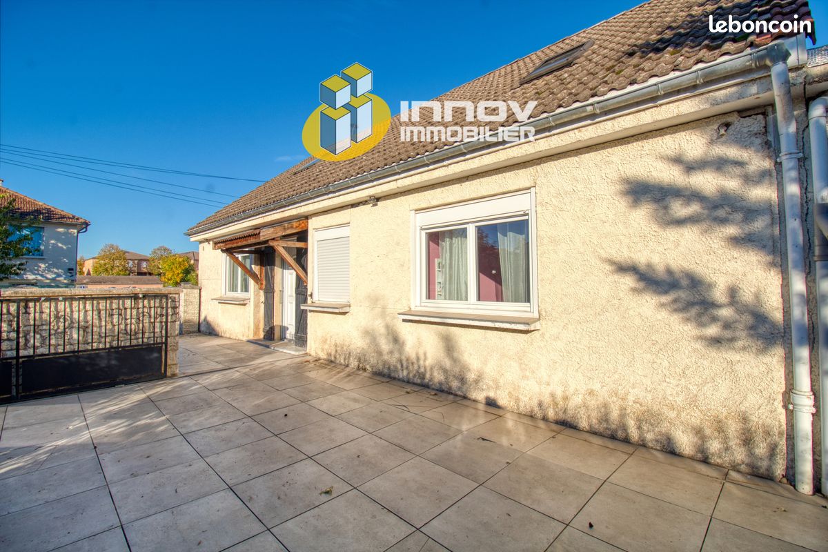 Maison 6 pièces 140 m² · à Lux · 140 m² · 190 000 €
