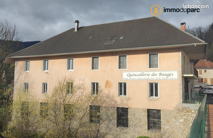 Maison 7 pièces 204 m²