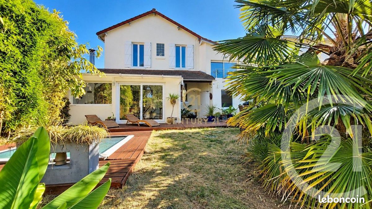 Maison 6 pièces 131 m² · à Champs-sur-Marne · 131 m² · 529 000 €