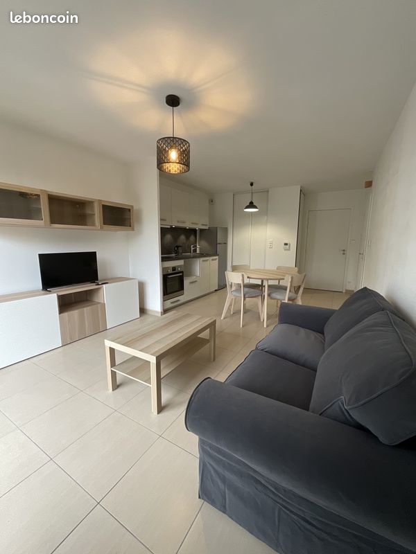 Appartement 2 pièces 42 m² · à Bordeaux · 42 m² · 868 €/mois