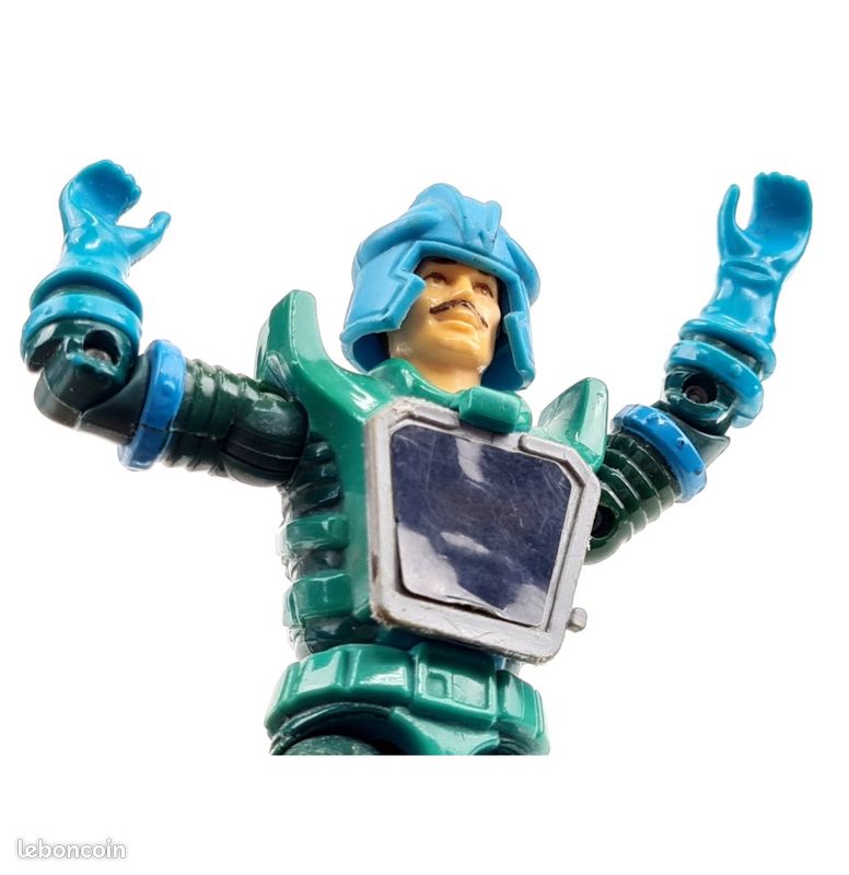 VISIONARIES : Figurine articulée Leoric (image 2)