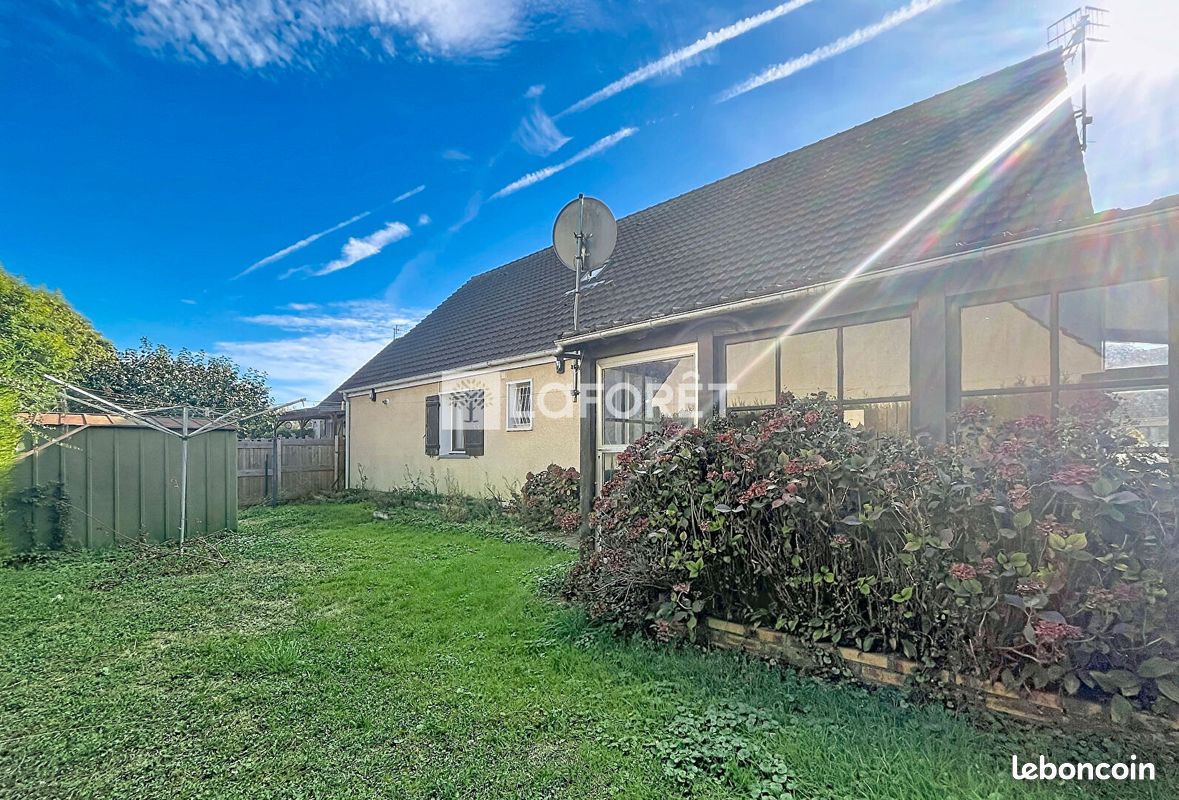 Maison 6 pièces 122 m² · au Val d'Hazey · 122 m² · 200 000 €