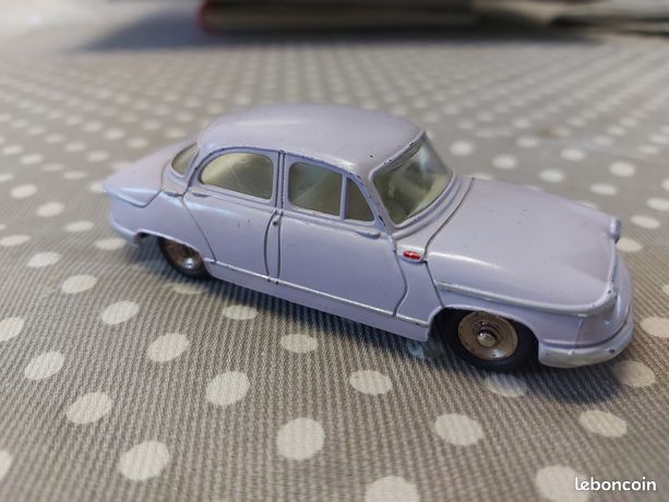 Dinky Toys Panhard PL 17 Réf 547 - Gris Parme Jantes Alu - État Near Mint