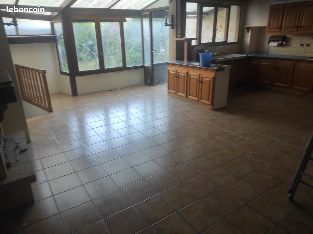 Maison 7 pièces 150 m² · à Langoiran · 150 m² · 210 000 €