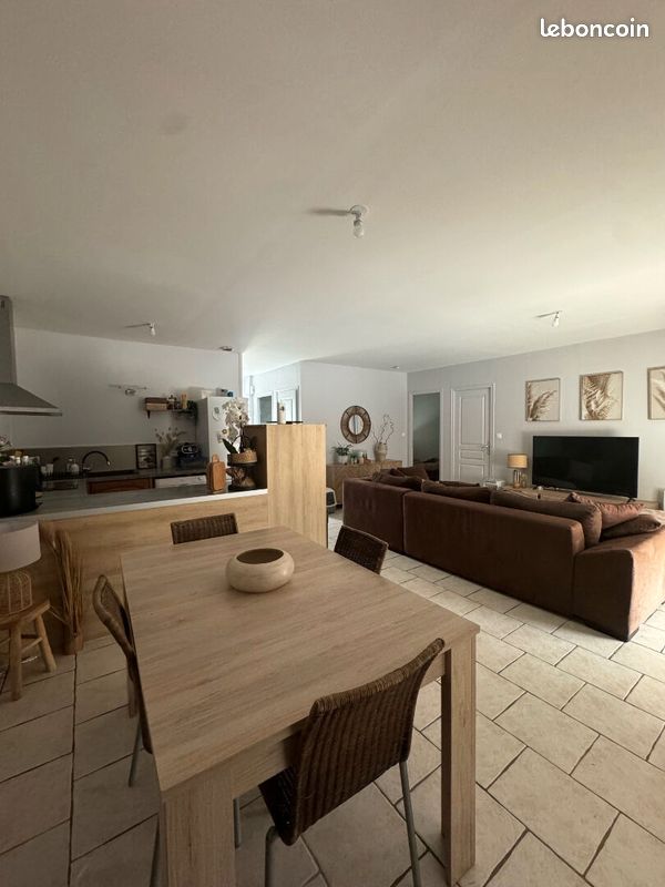 Maison 4 pièces 71 m² · à Champagné-les-Marais · 71 m² · 727 €