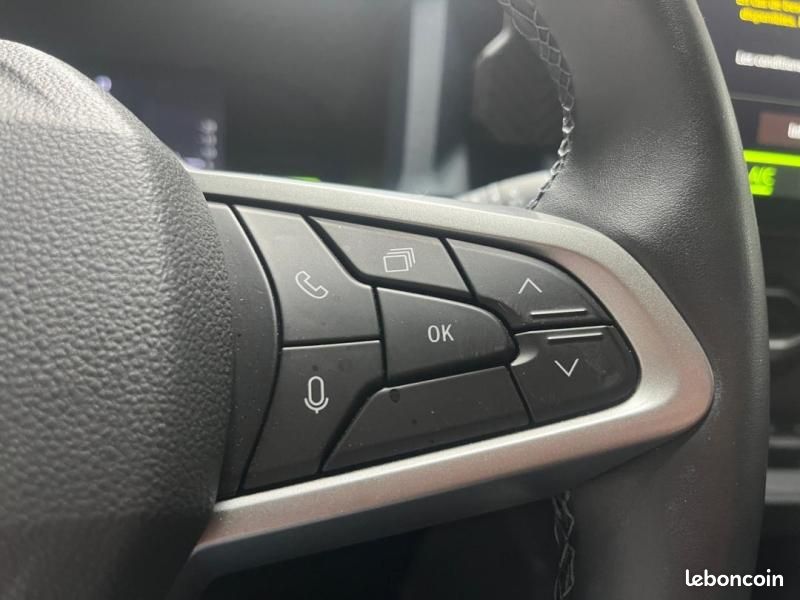 Dacia Duster 1.6 hybrid 140ch Journey (image 22)