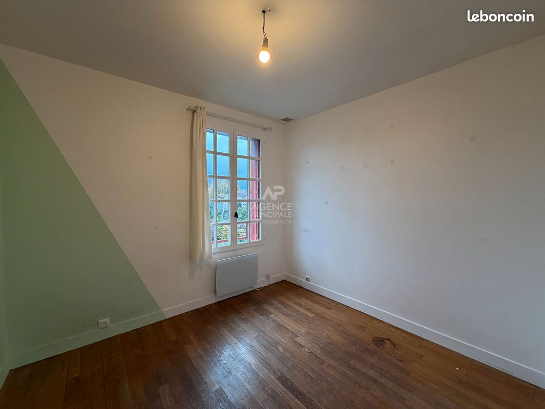 Appartement a louer  - 5 pièce(s) - 87 m2 - Surfyn