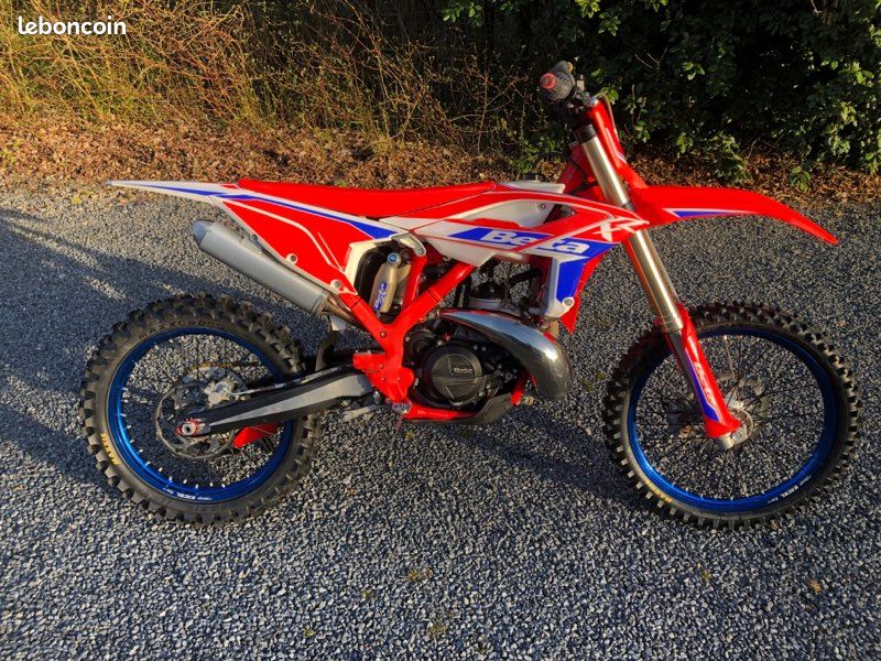 Beta 350 (image 1)