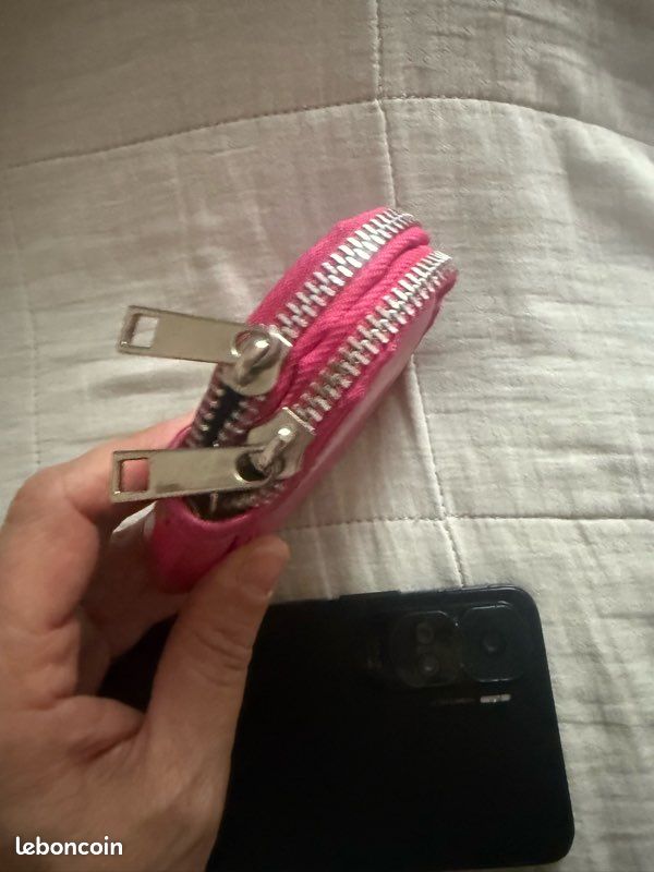 Magnifique, ensemble d’accessoires, assorti dans les tons rose, fuchsia et paillettes ultra pratique pour le quotidien ou les cours (image 15)