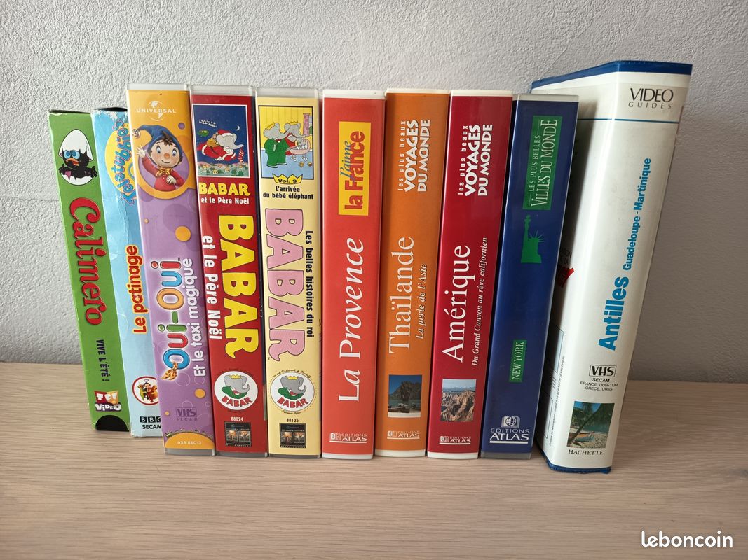 Cassettes vidéo de voyages et pour enfants (image 3)