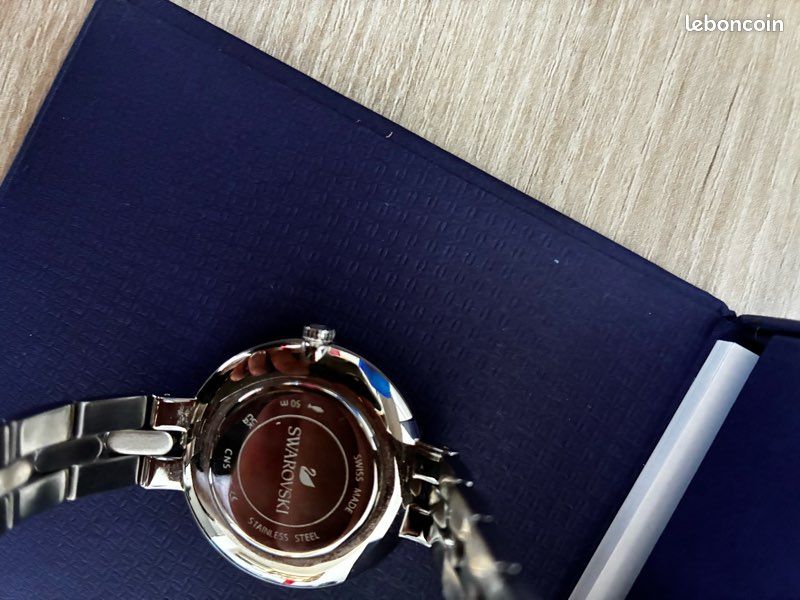 Montre Swarovski Cosmopolitan (image 3)