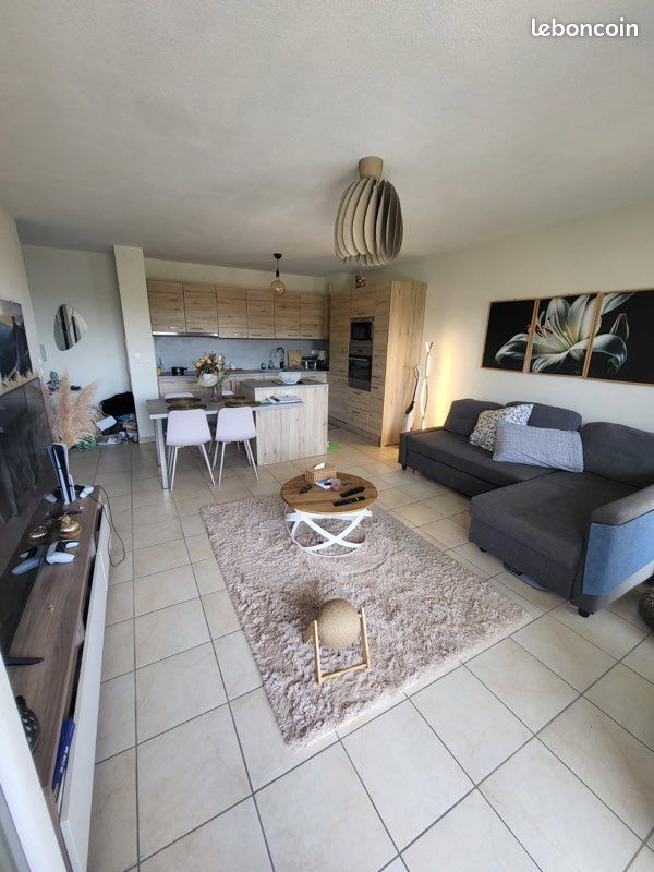 Appartement 3 pièces 61 m² · à Cuers · 61 m² · 960 €/mois