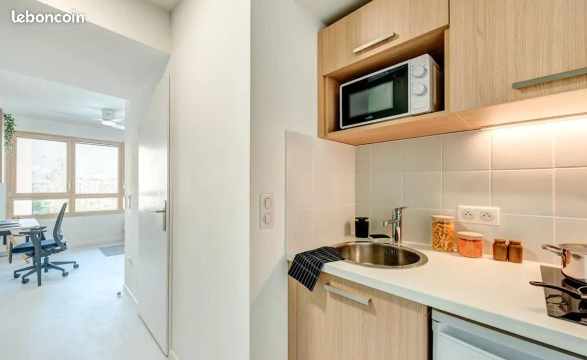 Appartement 1 pièce 18 m² · à Paris · 18 m² · 1 331 €