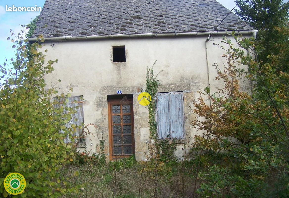 Maison 1 pièce 40 m² · à Saint-Sulpice-les-Feuilles · 40 m² · 27 500 €