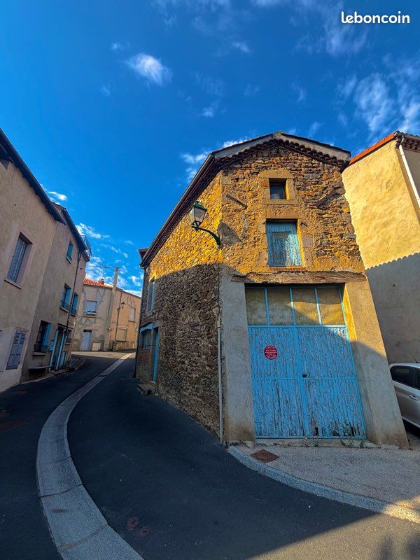 Maison 5 pièces 105 m² · à Auzat-la-Combelle · 105 m² · 39 900 €