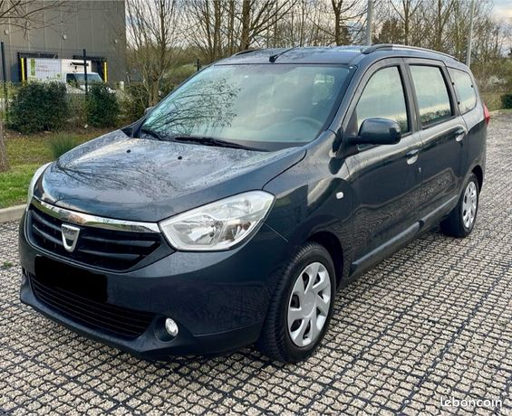 Dacia Lodgy 2015
