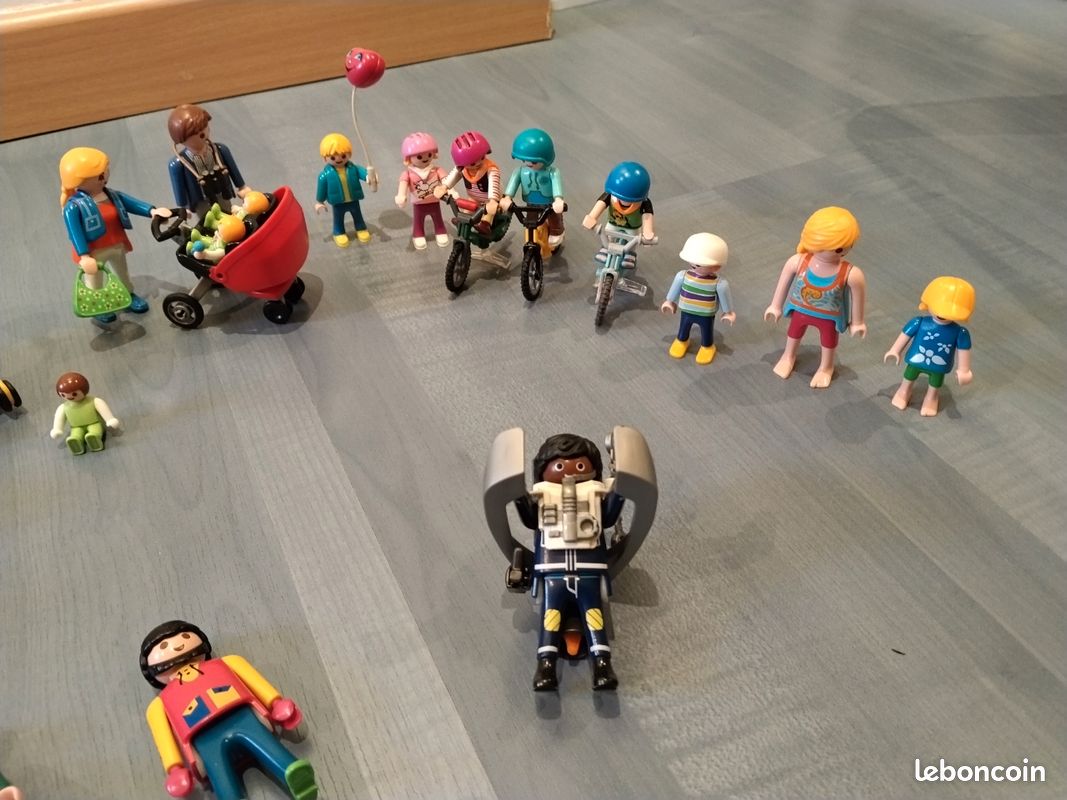 Lot figurine Playmobils (image 3)